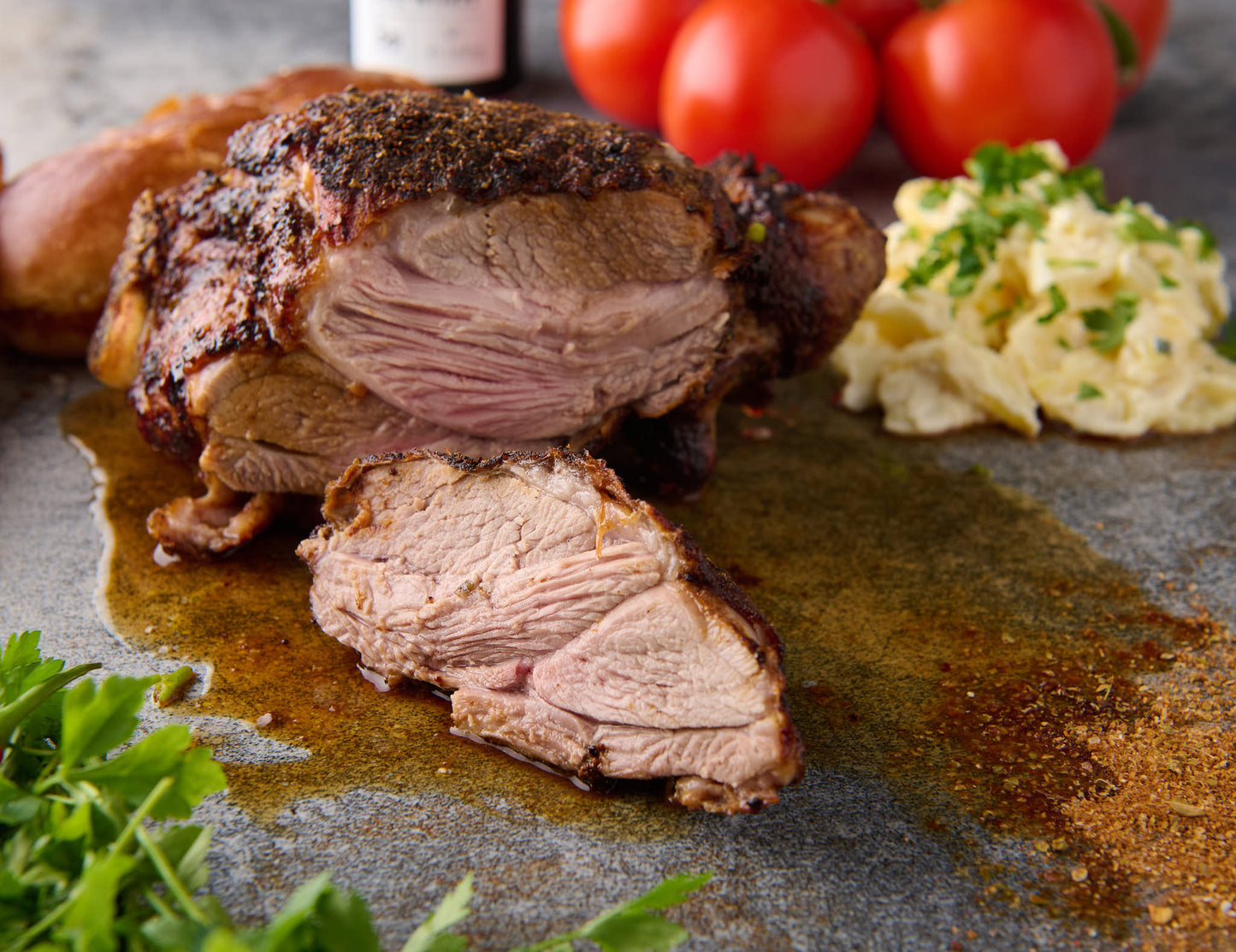 Turkey thigh with bone 1500g