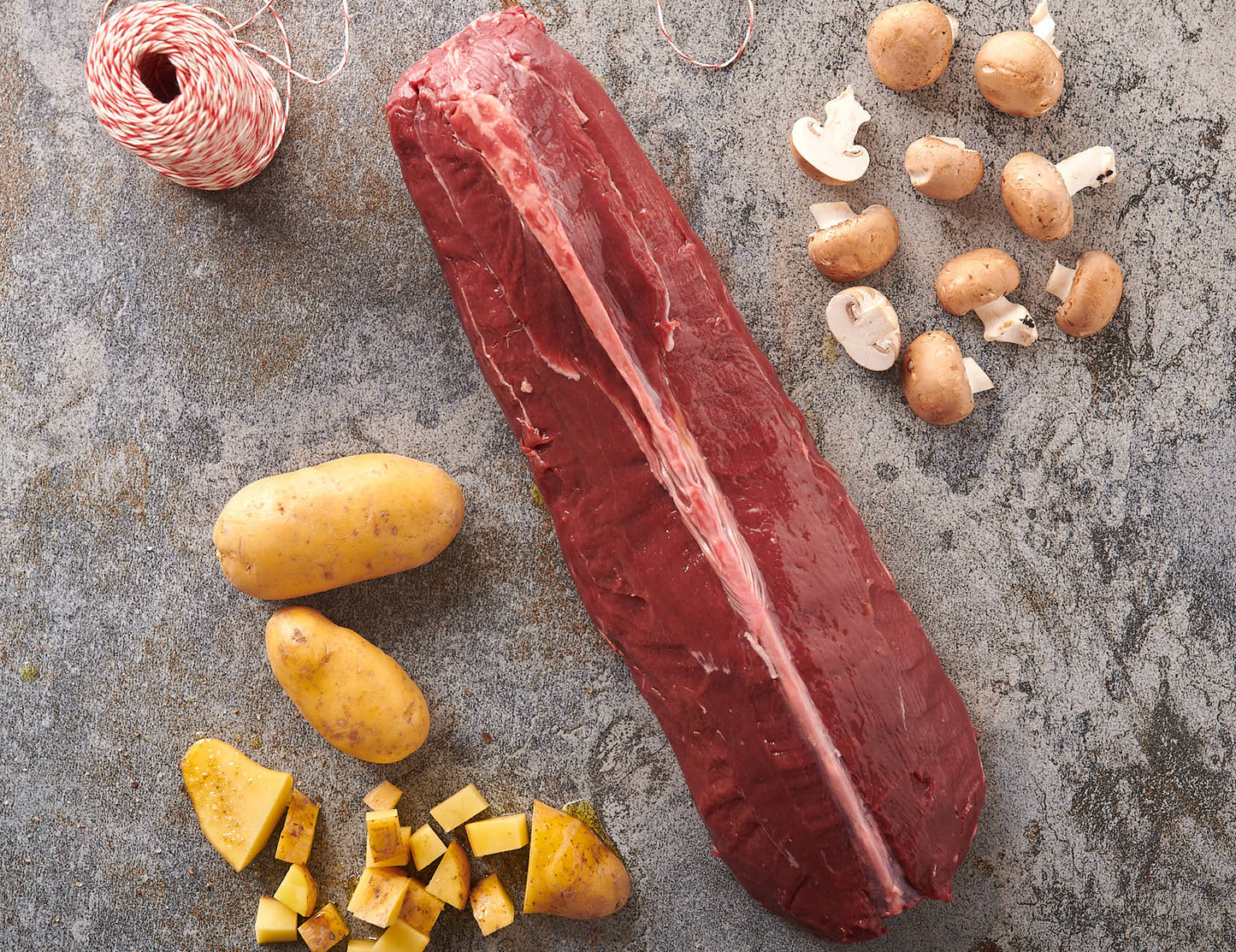 Německé srnčí sedlo s kostí - 1800g [TKF]