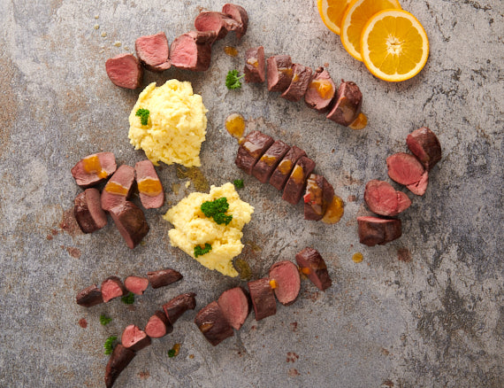 Dt. Rehrücken mit Knochen - 1800g [TKF]