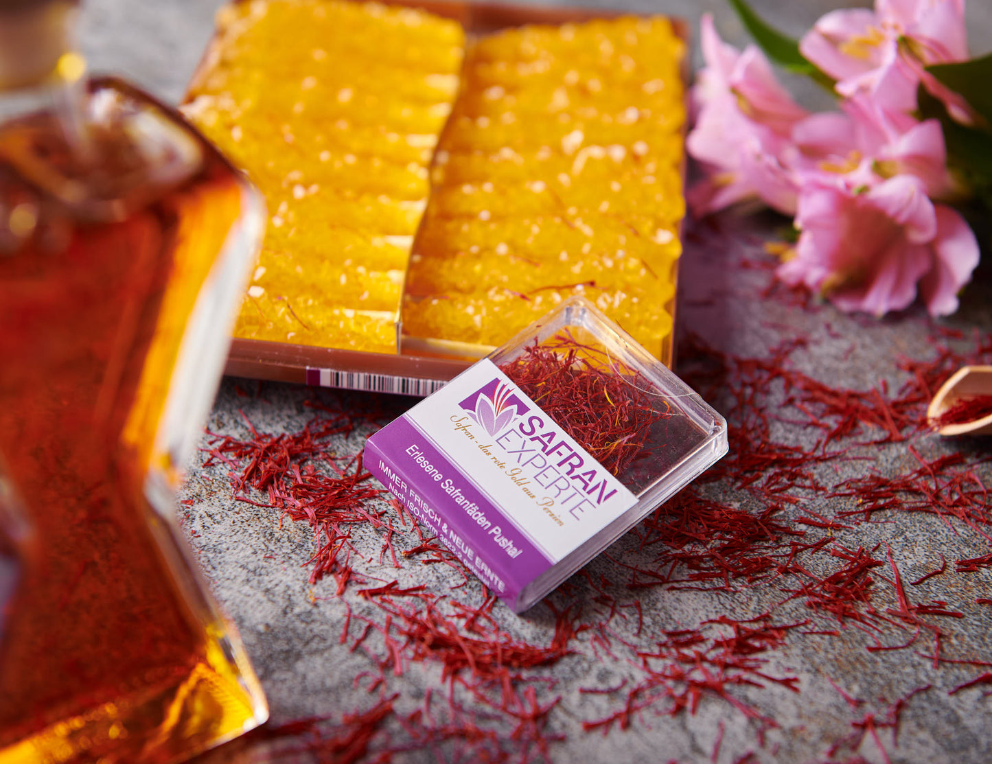 Saffron Expert - 1 g šafránu, kamenné cukrové tyčinky a balzamikový ocet