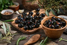 Schwarze Oliven mit Curry und Berberitzen 150g