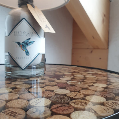 Tablettisch aus Korken und Epoxidharz