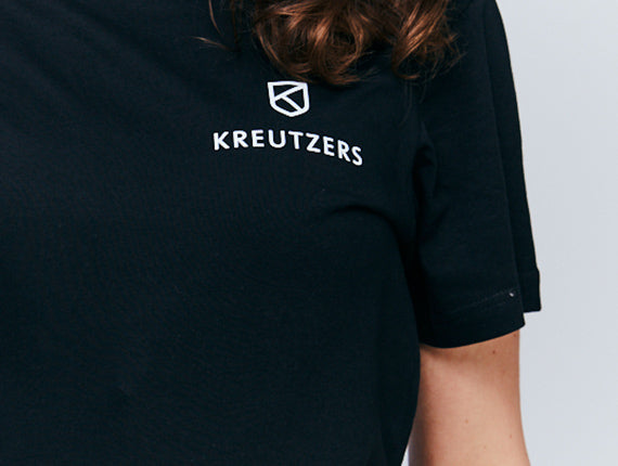 Die Schmiede – Dívčí tričko KREUTZERS Basic s kulatým výstřihem (černé)