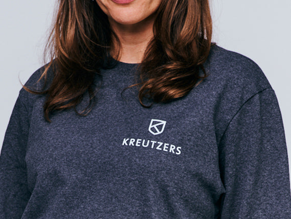 Die Schmiede - KREUTZERS Basic Crewneck Girls (charcoal)