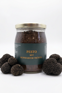 Pesto mit schwarzem Trüffel